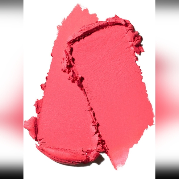 MAC Glow Play Cushiony Blush HEAT INDEX. BNIB - Picture 2 of 8